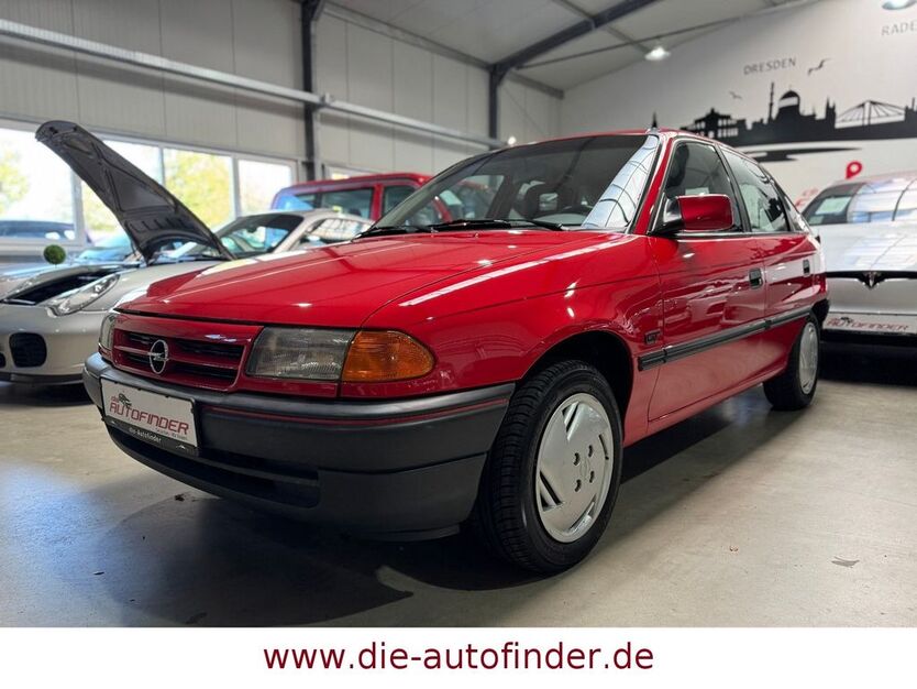 Opel Astra 120.465 km 7.499 € Coswig 01640