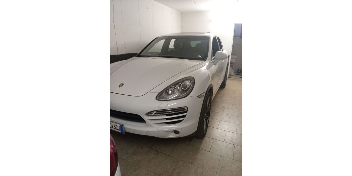 Porsche Cayenne 244.000 km 16.500 &euro; Saarbrücken 66111