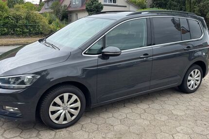 VW Touran 190.000 km 9.990 &euro; Stelle 21435