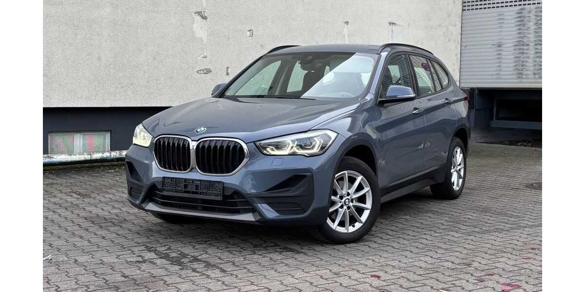 BMW X1 157.000 km 14.499 &euro; Berlin 12057