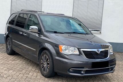 Lancia Voyager