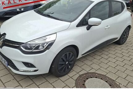 Renault Clio 141.068 km 6.485 &euro; Achern 77855