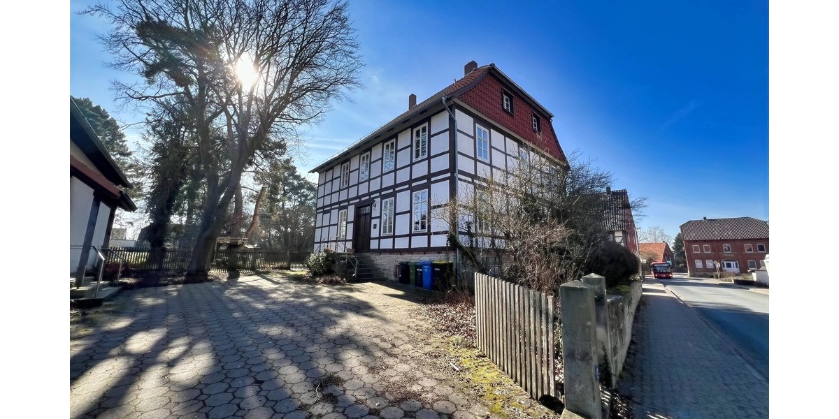 Besonderes Wohnen mit Potential - Einfamilienhaus Gronau Betheln | Angebot:26180344