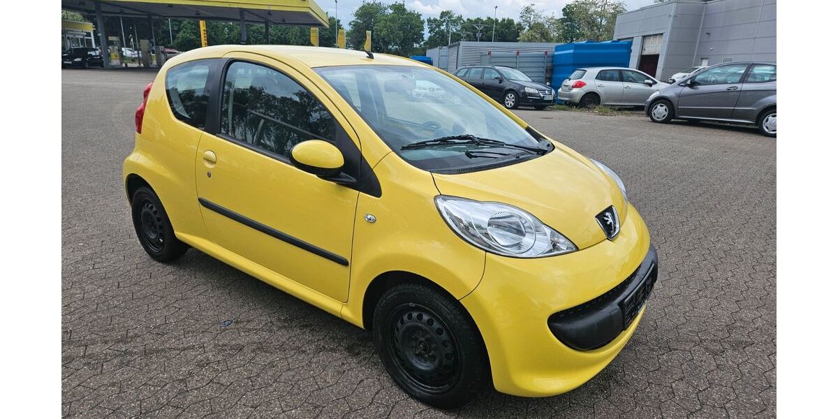 Peugeot 107 156.000 km 1.599 &euro; Krefeld 47807