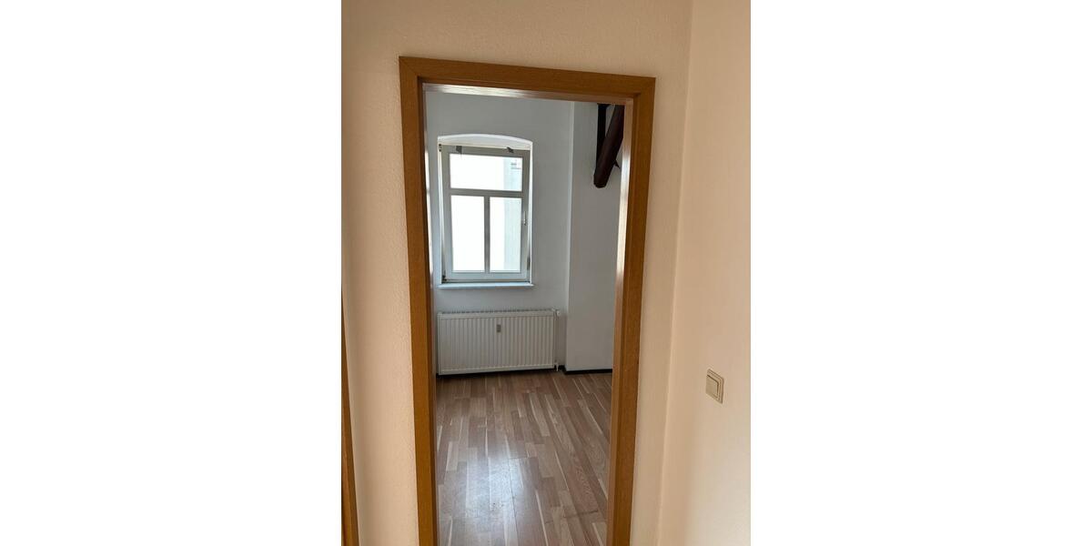 Dachgeschoßwohnung Meuselwitz - 3 Zimmer, 48 m&sup2;, 280&euro; | Angebot:25751005
