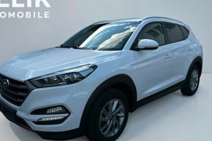 Hyundai Tucson blue 2WD 1. Hand 120.000 km 12.890 &euro; Neckarsulm 74172