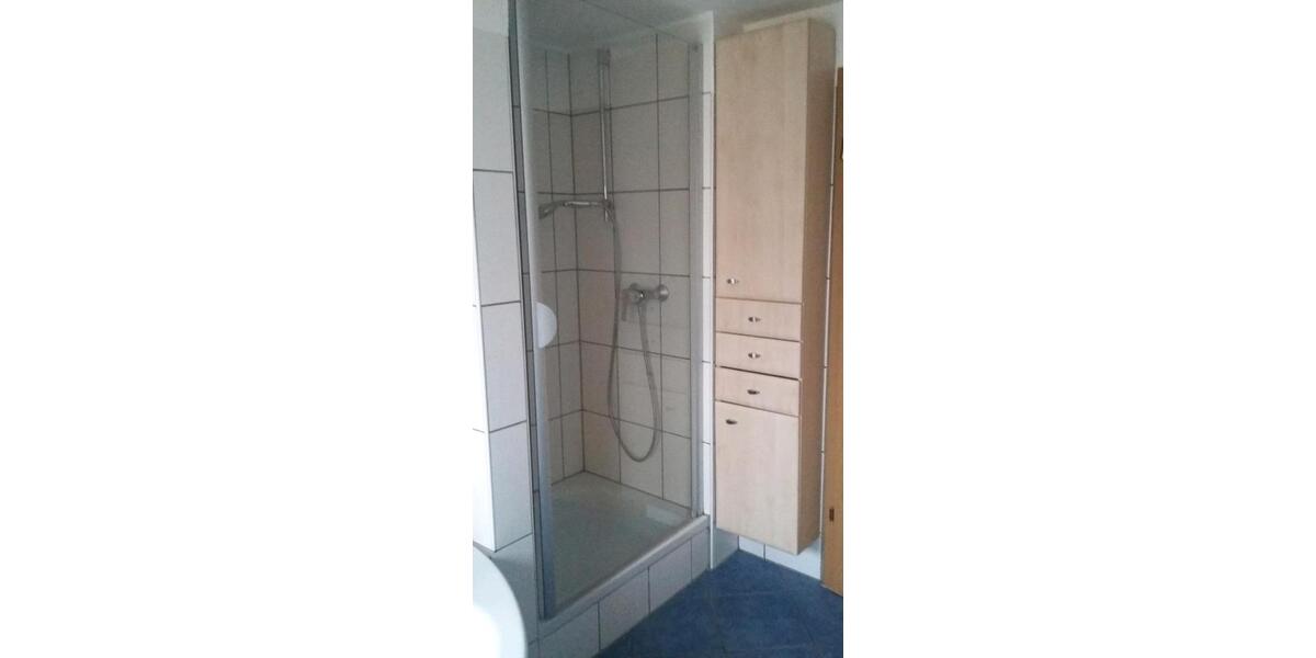 Einfamilienhaus Neusorg - 3 Zimmer, 127 m&sup2;, 1.350&euro; | Angebot:26338330