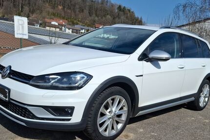 VW Golf 147.000 km 17.300 &euro; Schönberg 94513