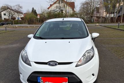 Ford Fiesta 168.000 km 3.600 &euro; Paderborn 33102