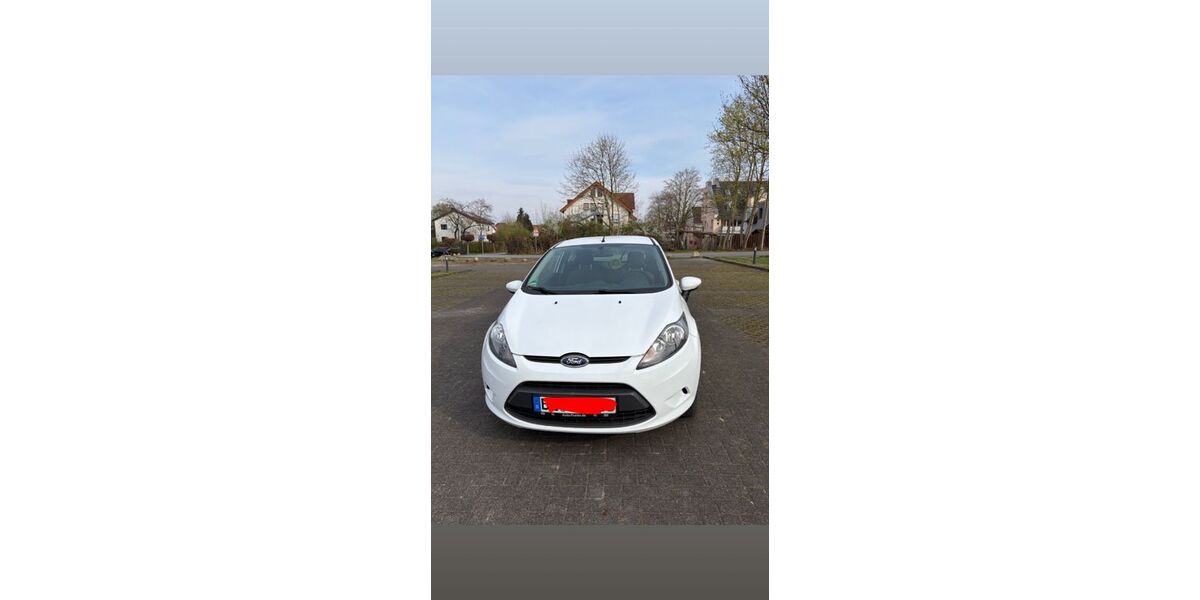Ford Fiesta 168.000 km 3.600 &euro; Paderborn 33102