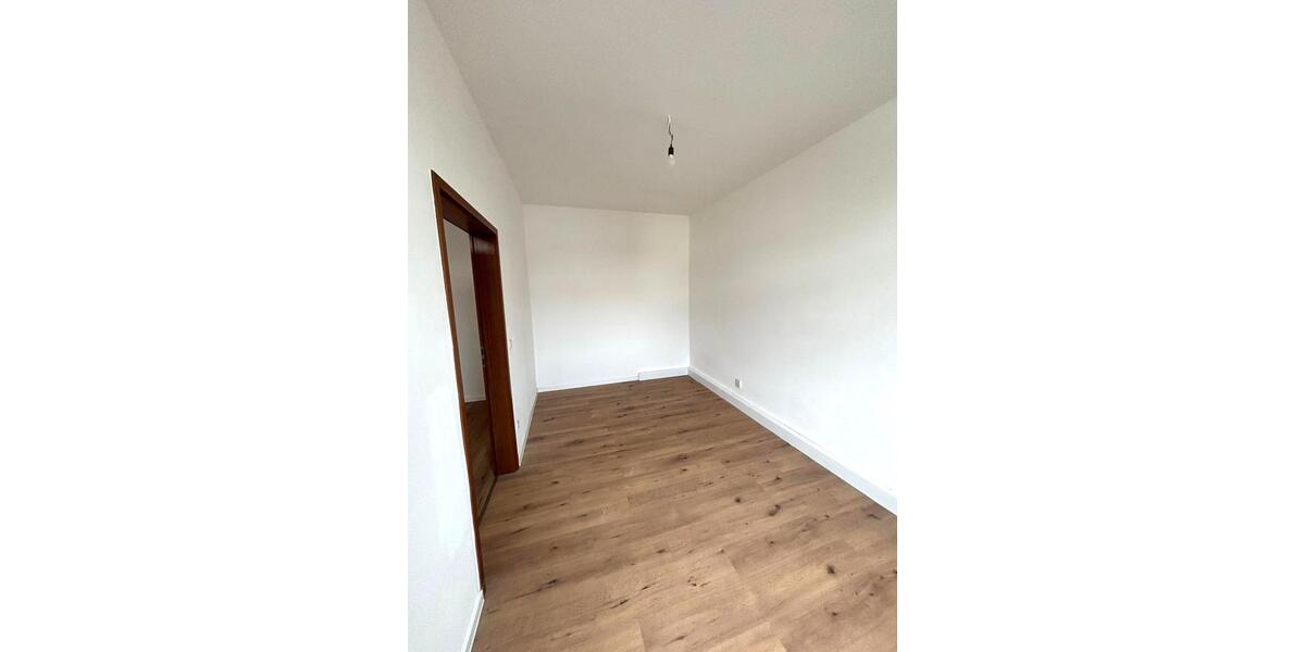 Etagenwohnung Forst (Lausitz) - 3 Zimmer, 67 m&sup2;, 435&euro; | Angebot:26249118