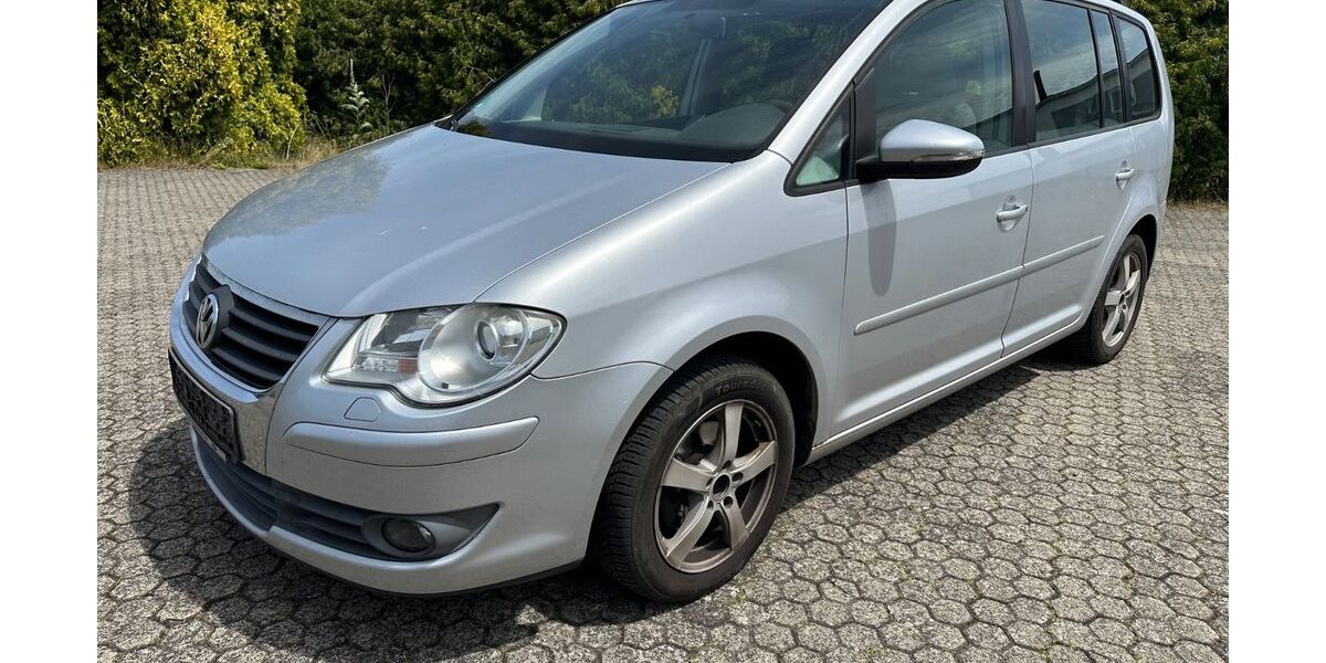 VW Touran 306.000 km 1.500 &euro; Lollar, bei Gießen 35457
