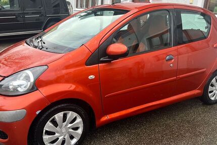 Toyota Aygo (X) 331.000 km 1.390 &euro; München 81479