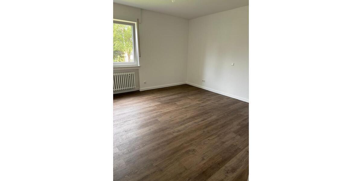 ANFRAGESTOPP!!! Sanierte 3-Zimmerwohnung in 54550 Daun, Heinrich-Hertz-Str. 1, EG Links 3 zimmer
