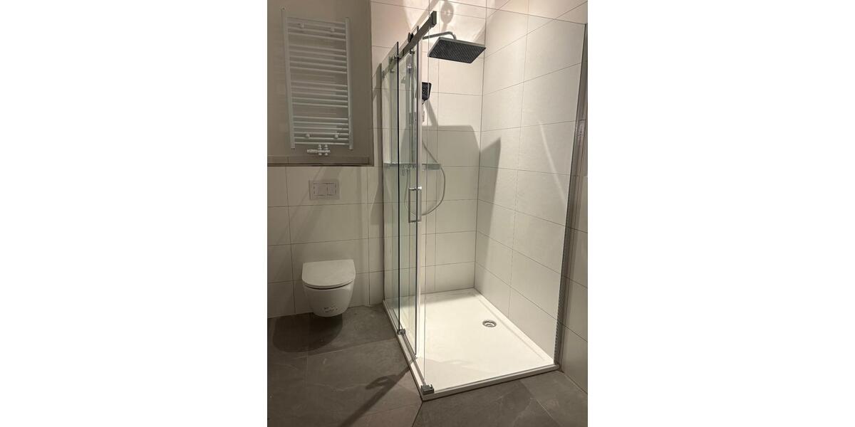 Neubau-Reihenhaus in Fürth-Burgfarrnbach mit Einbauküche 5 zimmer