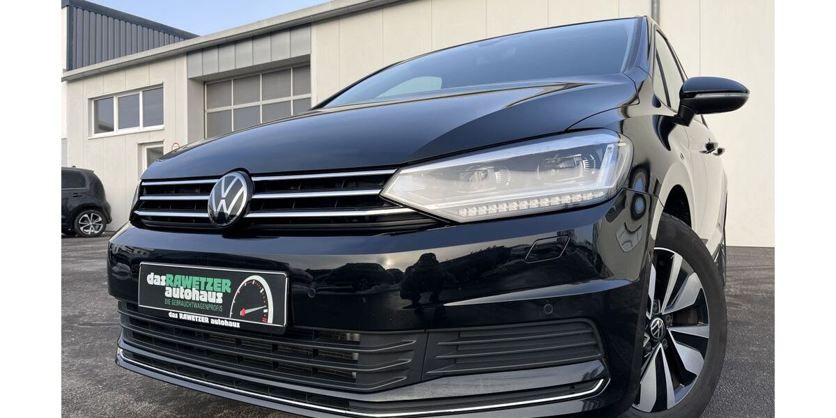 VW Touran 25.429 km 33.860 &euro; Marktredwitz 95615
