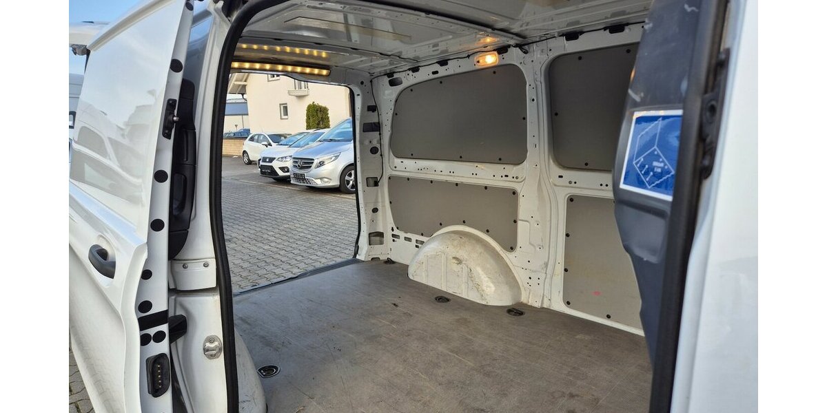 Mercedes-Benz Vito Kasten 114 CDI RWD lang Automatik, Rückfahrka 59.233 km 24.490 &euro; Rodgau 63110