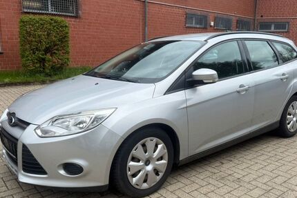 Ford Focus 194.900 km 4.200 &euro; Clausthal-Zellerfeld 38678