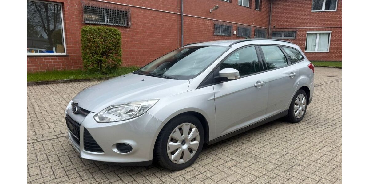 Ford Focus 194.900 km 4.200 &euro; Clausthal-Zellerfeld 38678