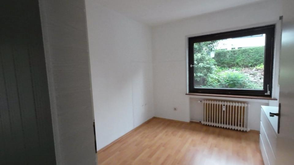Erdgeschoßwohnung Frankenberg (Eder) - 4 Zimmer, 125 m&sup2;, 999&euro; | Angebot:26410135