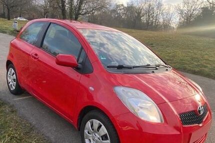 Toyota Yaris 202.700 km 1.950 &euro; Emmendingen 79312