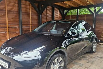 Tesla Model Y 39.450 km 34.999 &euro; Leipzig 04179