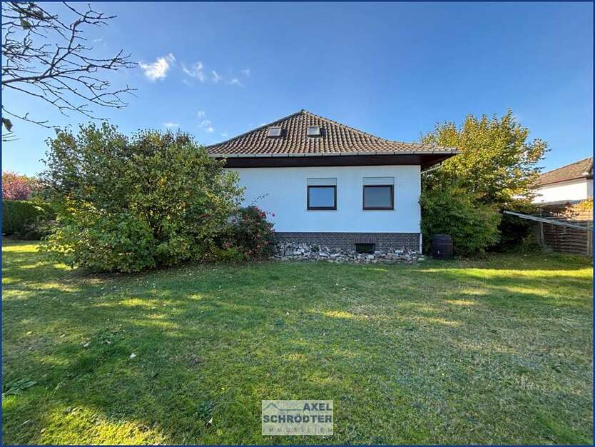 Haus zum Kaufen in Nienhagen 299.000 € 174 m² 6 zimmer