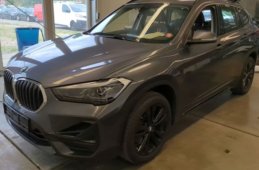X1