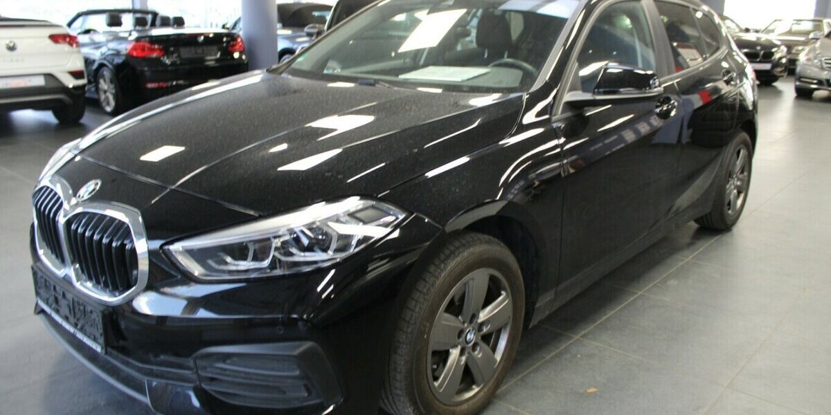 BMW 118 118i Aut. Advantage 48.290 km 20.980 &euro; Euskirchen 53881