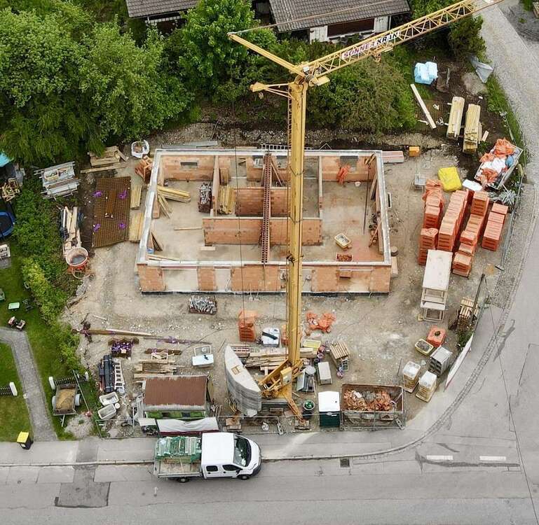 Haus zum Kaufen in Reichersbeuern 950.000 € 180 m²