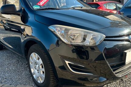 Hyundai i20 199.342 km 2.950 &euro; Aachen 52080