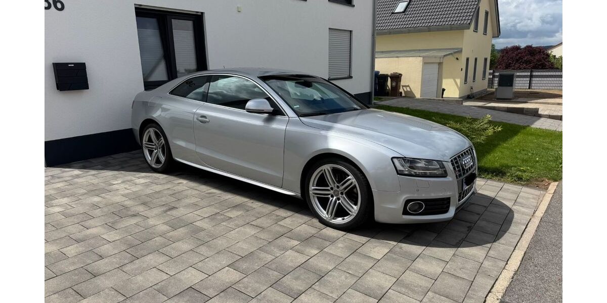 Audi A5 207.000 km 6.500 &euro; Ebern 96106