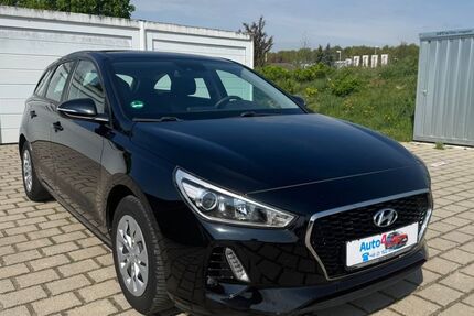 Hyundai i30 102.000 km 9.400 &euro; Friedrichsdorf bei Frankfurt Main 61381