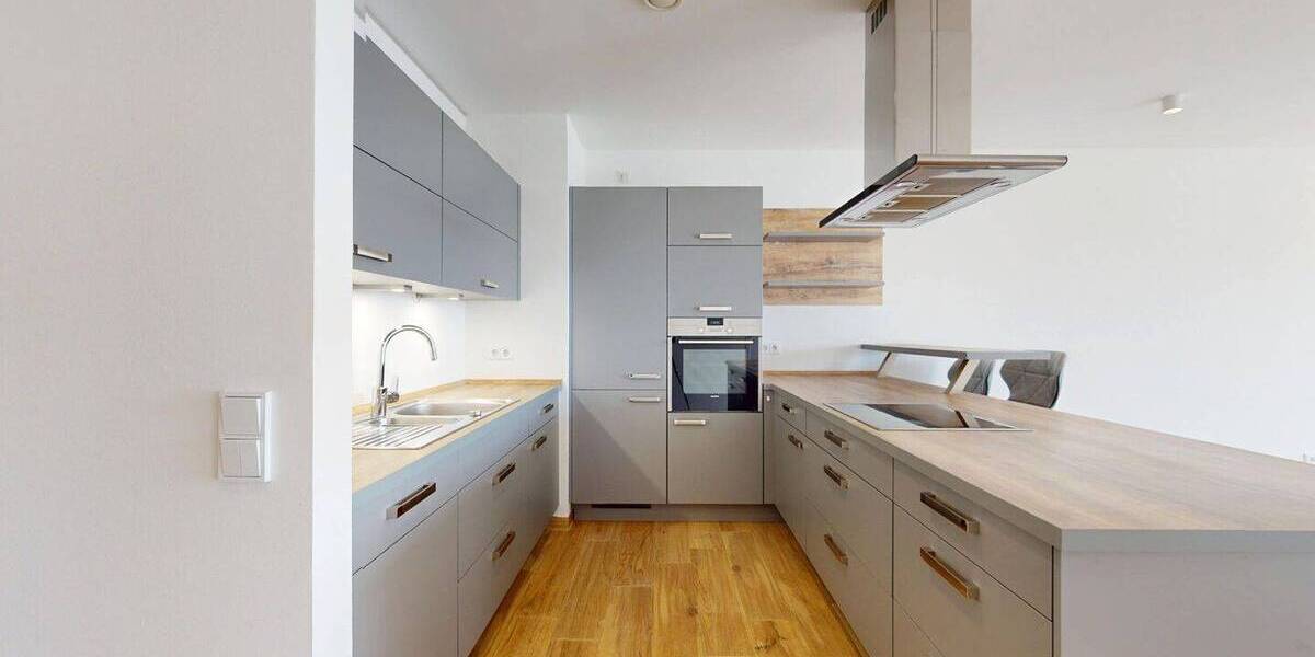 Etagenwohnung Frankfurt am Main Ostend - 2 Zimmer, 79 m&sup2;, 850.000&euro; | Angebot:26257179