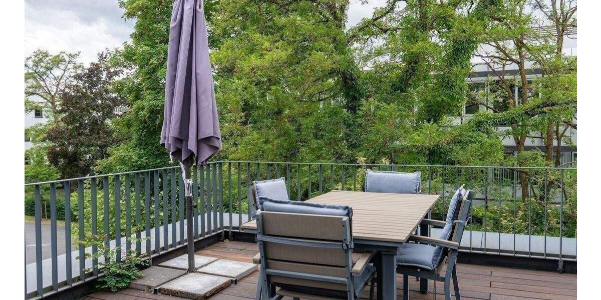 Stilvolle 4-Zimmer-Maisonette-Wohnung mit großer Westterrasse zum Wohlfühlen, neue Böden & neues Bad! 4 zimmer