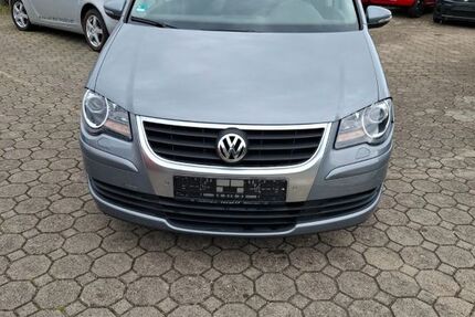 VW Touran 214.000 km 1.750 € Munderkingen 89597