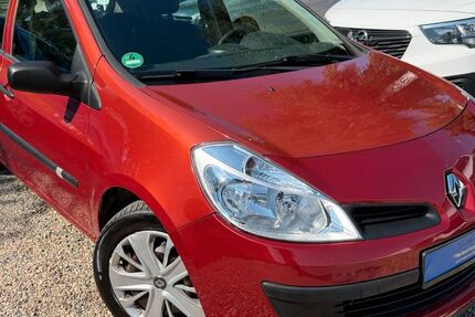 Renault Clio 160.249 km 790 &euro; Berlin 13089