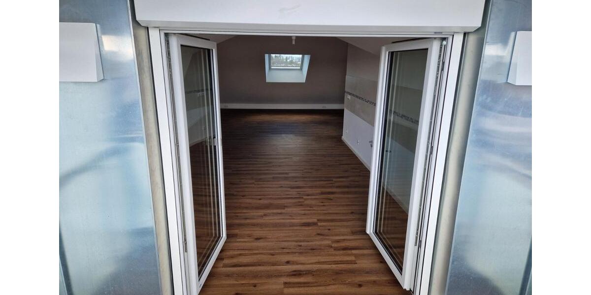 Dachgeschoßwohnung Burghausen - 1 Zimmer, 50 m&sup2;, 750&euro; | Angebot:26221404