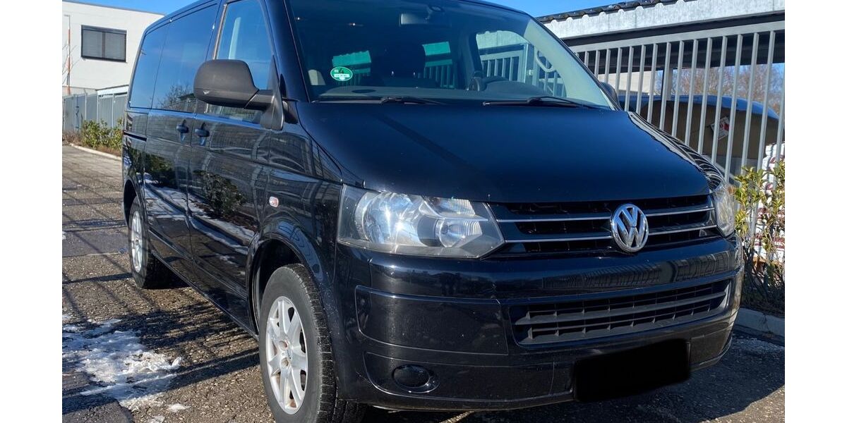 VW T5 Transporter 180.000 km 13.999 &euro; München 80807
