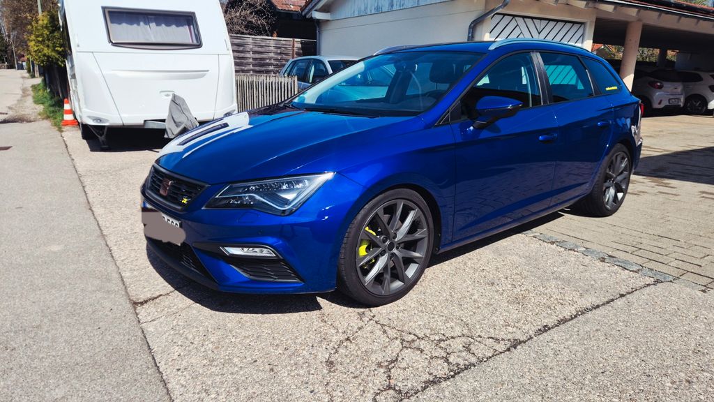 Seat Leon 89.900 km 15.299 &euro; Wolfratshausen 82515