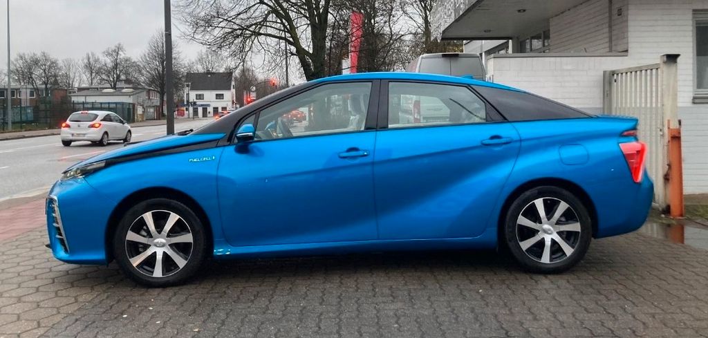 Toyota Mirai 83.700 km 13.900 &euro; Berlin 10585