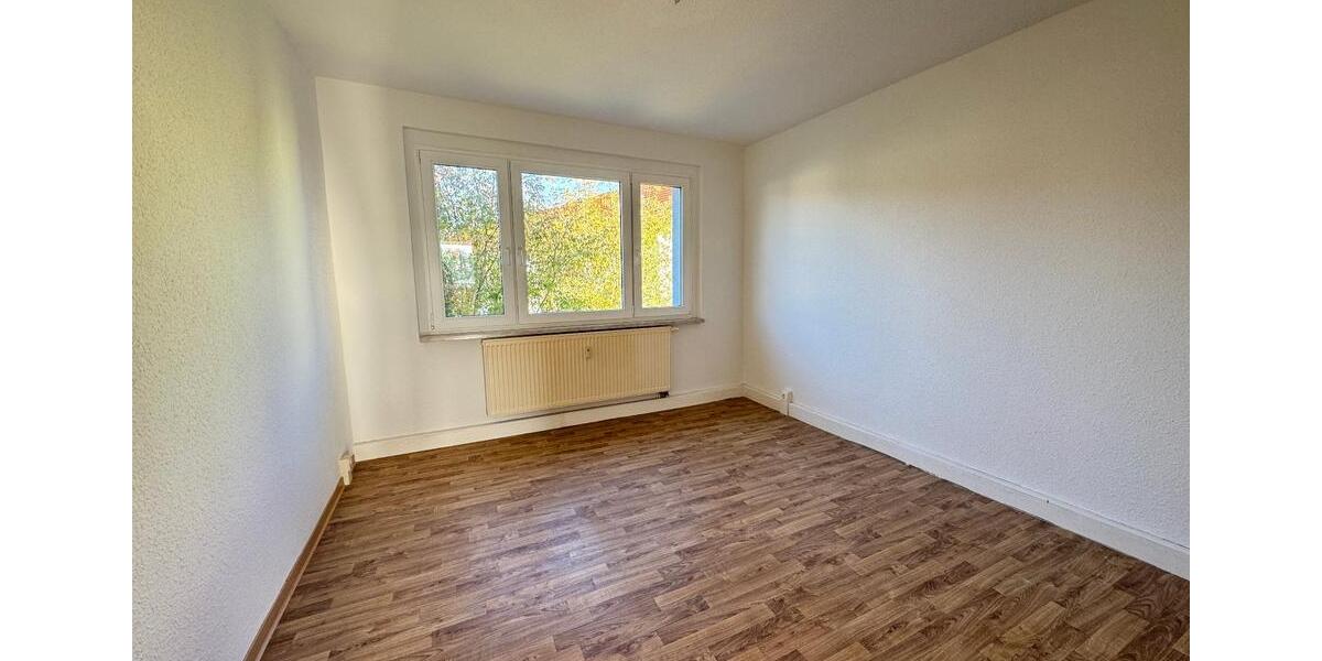 Etagenwohnung Flöha - 2 Zimmer, 50 m&sup2;, 305&euro; | Angebot:22938358