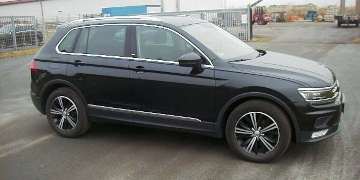 VW Tiguan 2.0 TDI Sound- Navi-ACC-AHK-LED-18Zoll 289.996 km 11.999 &euro; Wittmund 26409