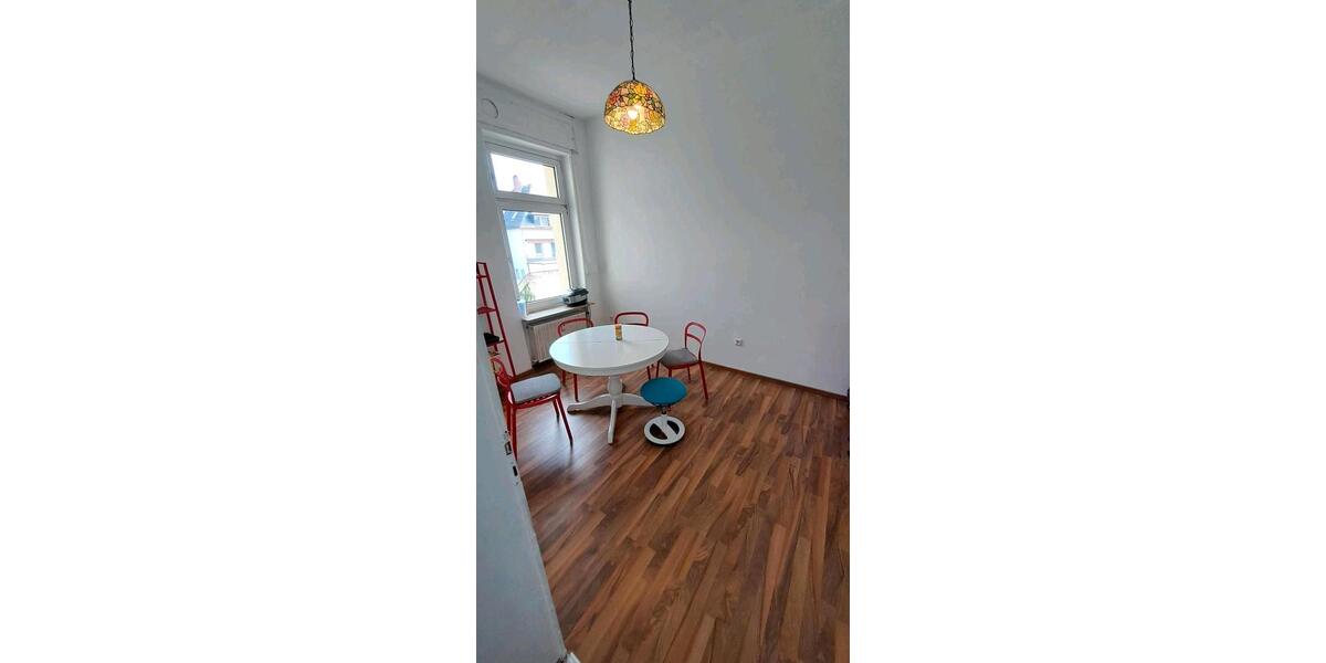 Etagenwohnung Frankfurt am Main Schwanheim - 3 Zimmer, 65 m&sup2;, 1.100&euro; | Angebot:26326831