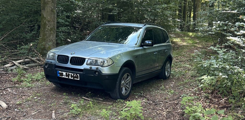 BMW X3 273.000 km 12.999 &euro; Montabaur 56410