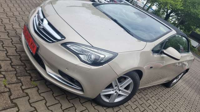 Opel Cascada 89.000 km 7.998 &euro; Dessau-Roßlau 06847