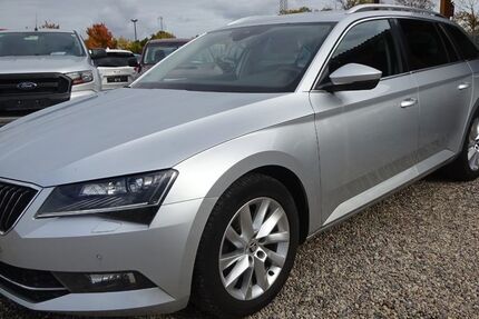 Skoda Superb 215.509 km 11.500 € Dresden 01219