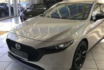 Mazda 3 1.188 km 23.990 &euro; Fuhlenhagen 21493