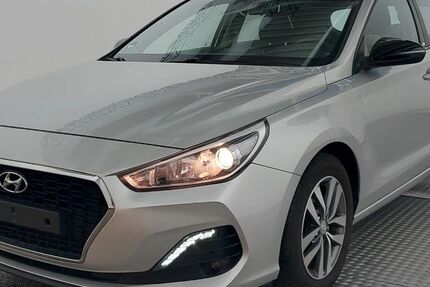 Hyundai i30 114.800 km 11.490 € Fulda 36043