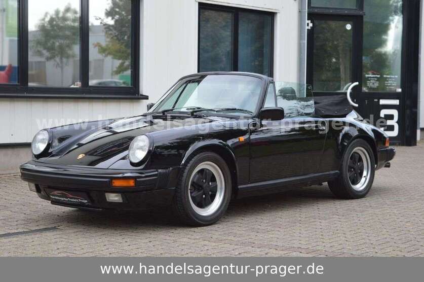 911